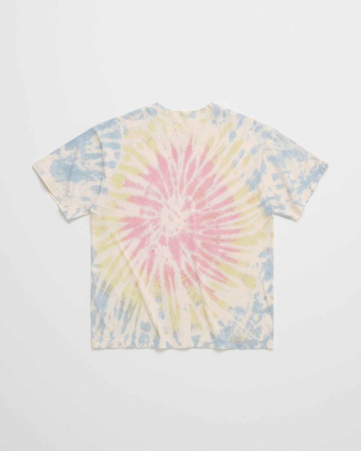 Classics Lightweight Pocket Tee